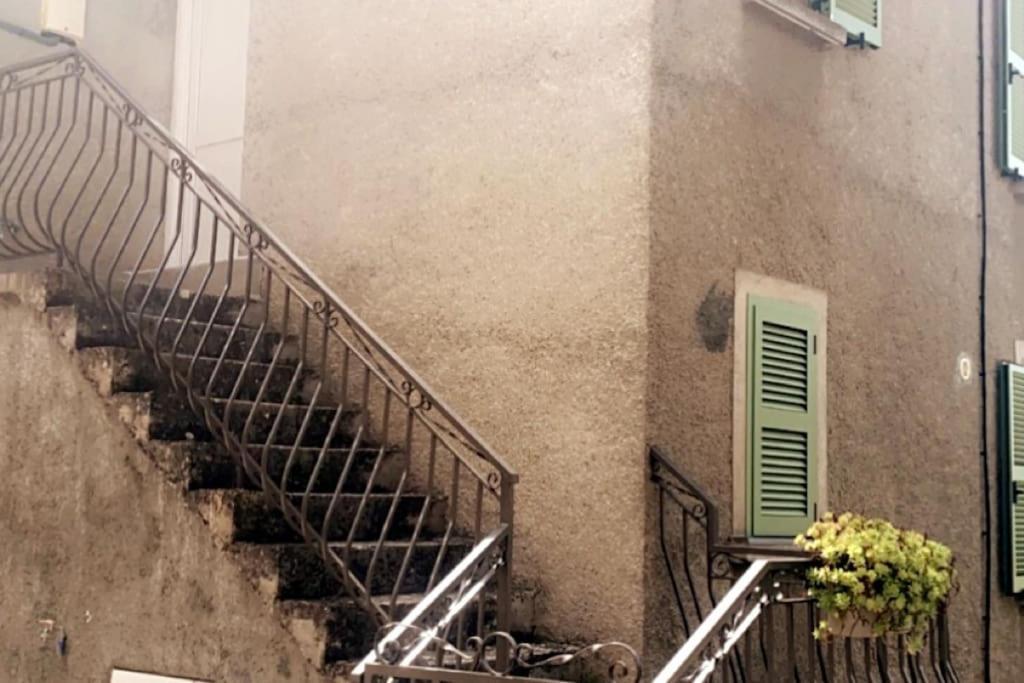 Appartement T2 Chez Thomas Et Nas Omessa المظهر الخارجي الصورة