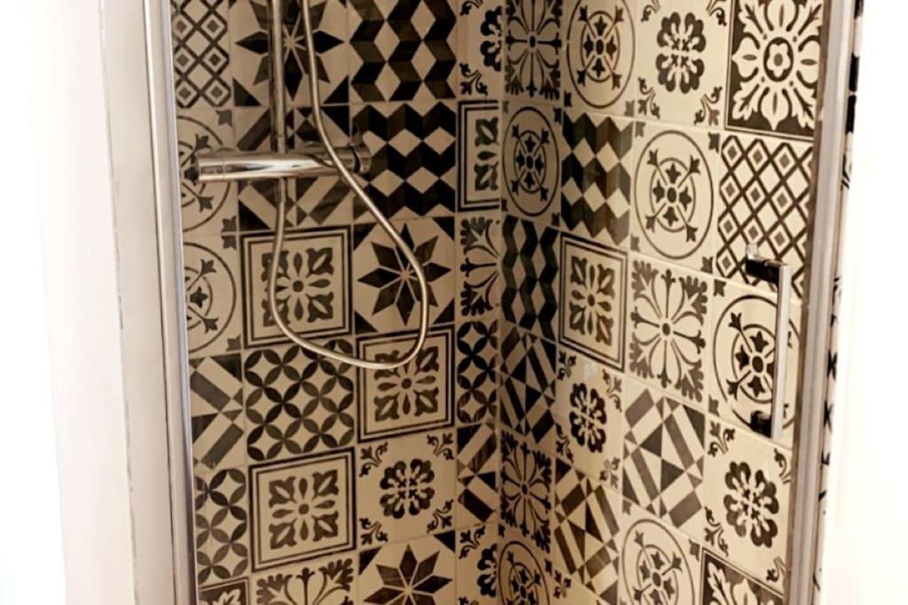 Appartement T2 Chez Thomas Et Nas Omessa المظهر الخارجي الصورة